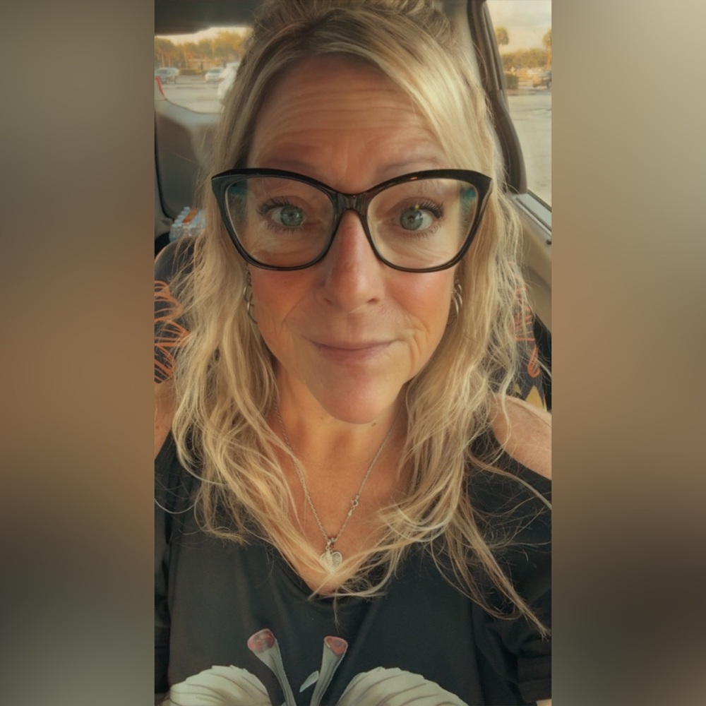 Meet your Posher, Stacey